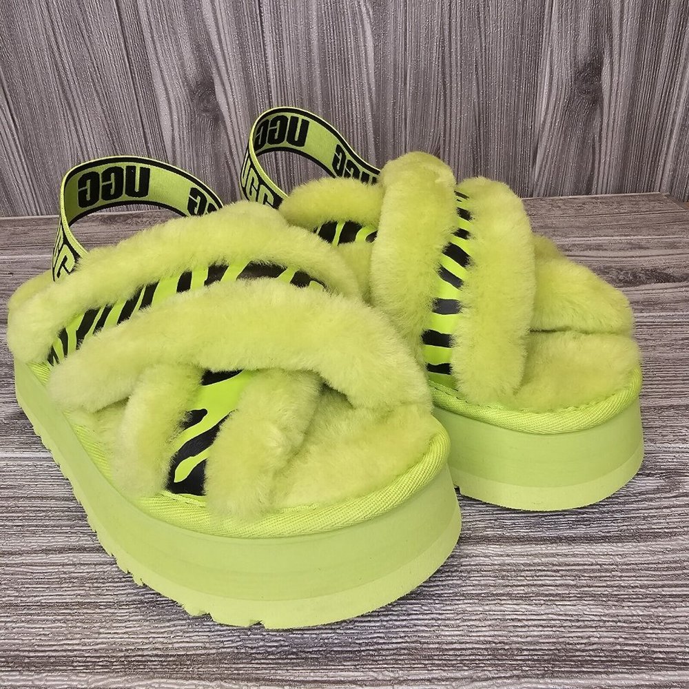 UGG DISCO CROSS ANIMALIA LIME SLIDE SANDALS - WOMEN'S SIZE 7 - NEW